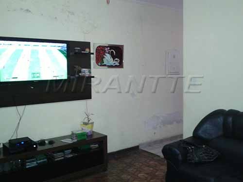 Casa terrea de 130m² com 3 quartos em Jardim Rosa de Franca