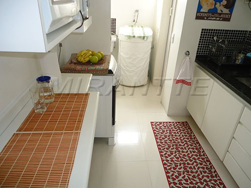 Apartamento de 50m² com 2 quartos em Moema