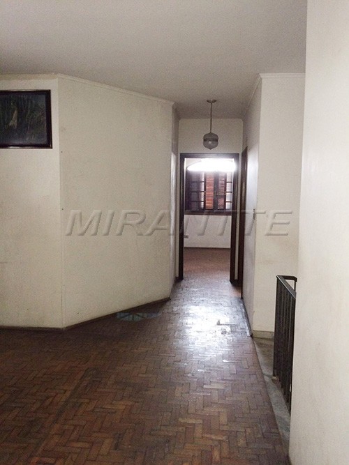 Sobrado de 182m² com 4 quartos em Mandaqui