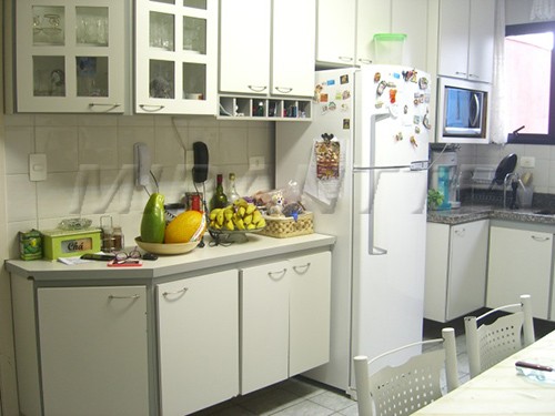 Apartamento de 120m² com 3 quartos em Água Fria