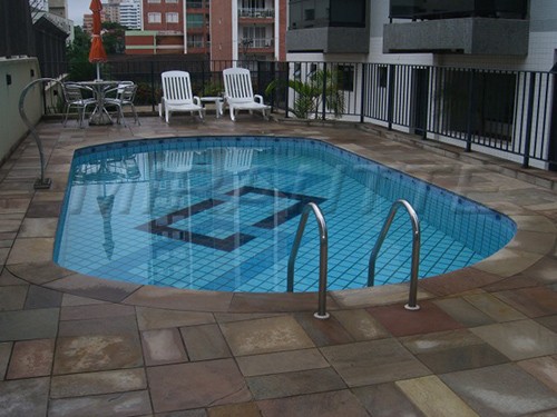 Apartamento de 120m² com 3 quartos em Água Fria