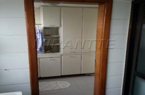 Apartamento de 120m² com 4 quartos em Santana