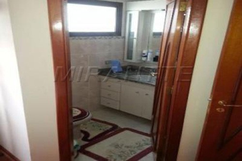 Apartamento de 120m² com 4 quartos em Santana