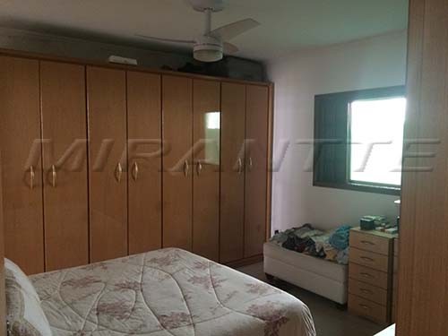 Casa terrea de 250m² com 3 quartos em Horto Florestal
