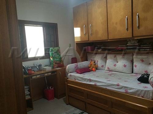 Casa terrea de 250m² com 3 quartos em Horto Florestal