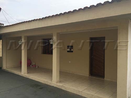 Casa terrea de 250m² com 3 quartos em Horto Florestal
