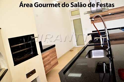 Cond. fechado de 750m² com 4 quartos em Jardim Floresta