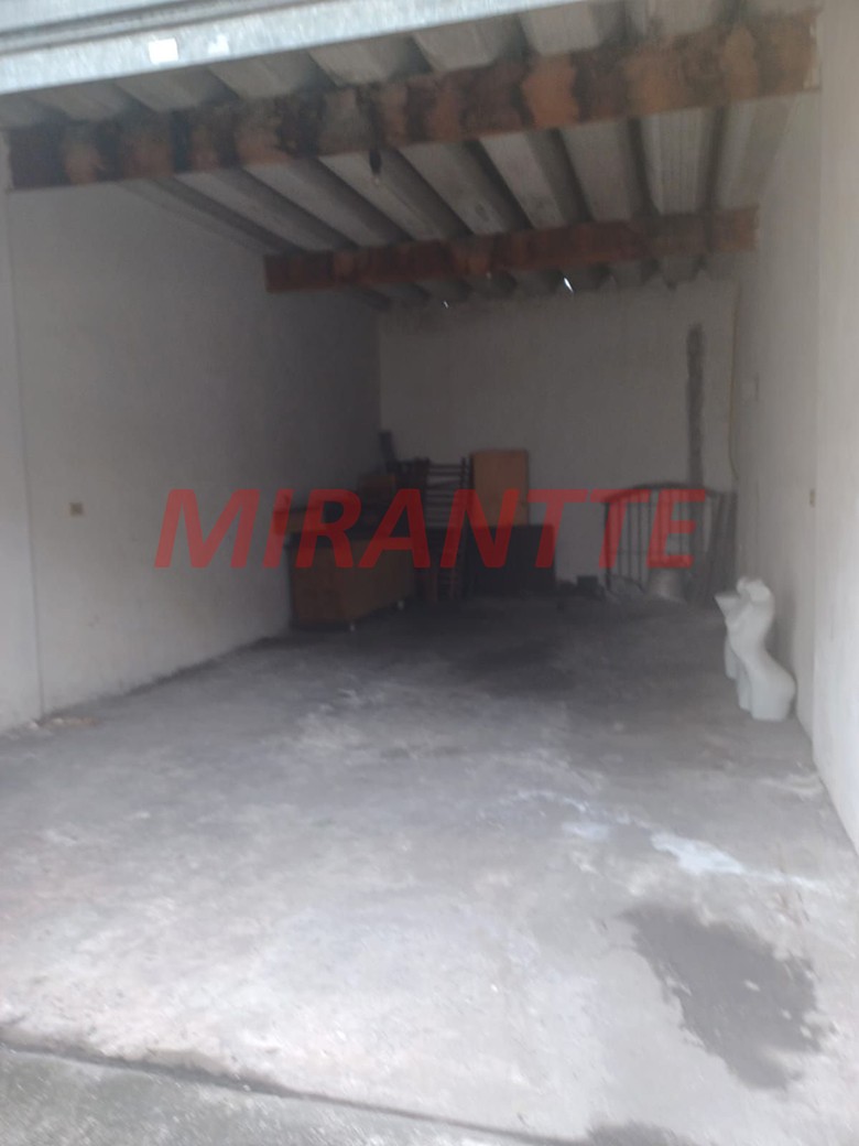 Sobrado de 150m² com 4 quartos em Santa Teresinha