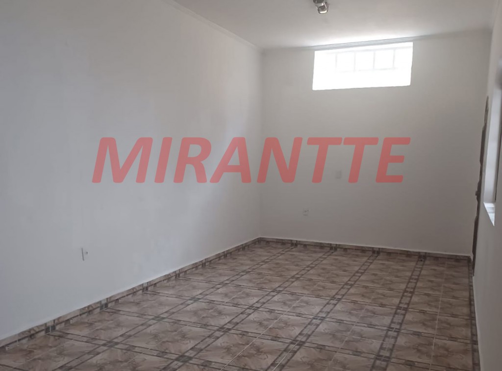 Sobrado de 150m² com 4 quartos em Santa Teresinha