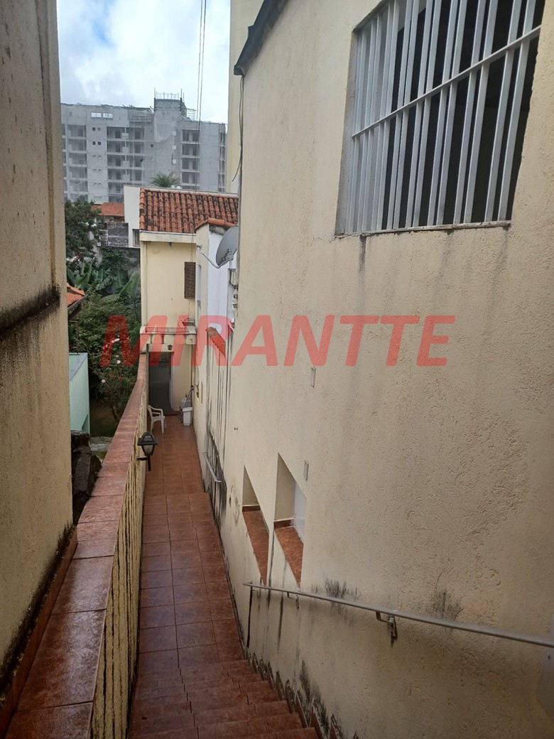 Sobrado de 150m² com 4 quartos em Santa Teresinha
