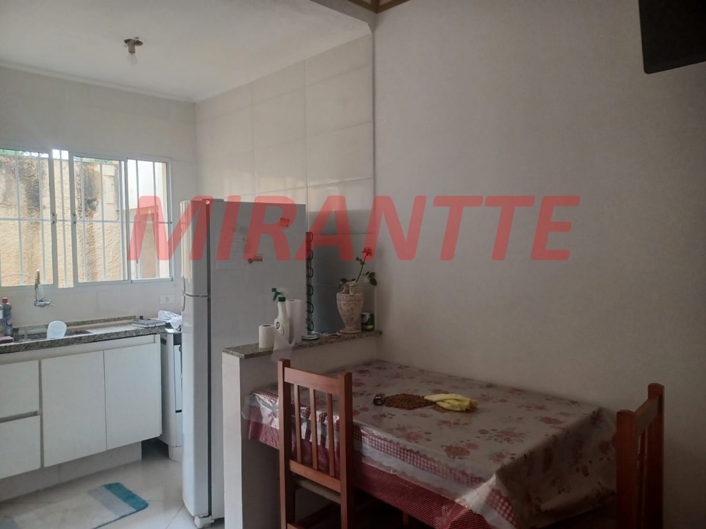 Sobrado de 150m² com 4 quartos em Santa Teresinha