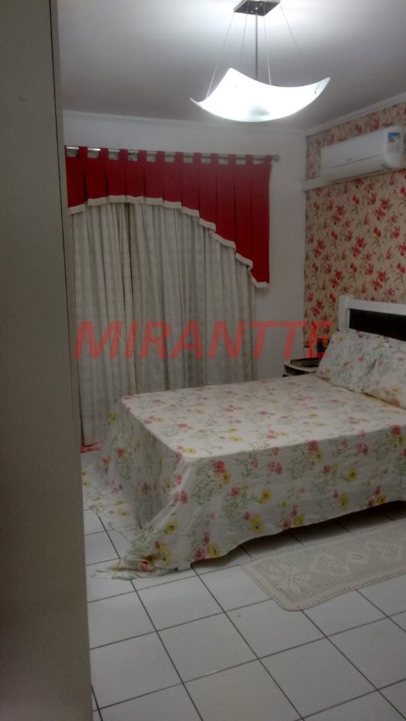 Sobrado de 300m² com 5 quartos em Vila Maria Alta