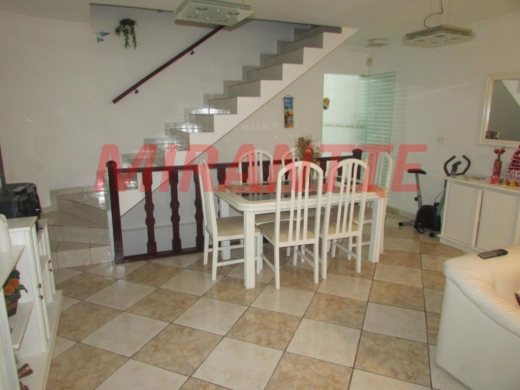 Sobrado de 300m² com 5 quartos em Vila Maria Alta