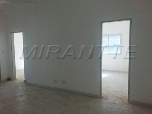 Comercial de 57m² em Santana