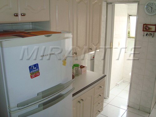 Apartamento com 2 quartos em Jardim Leonor Mendes De Barros