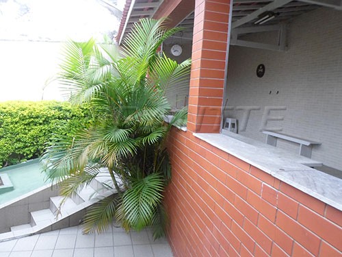 Casa terrea de 199m² com 3 quartos em Vila Nova Cachoeirinha