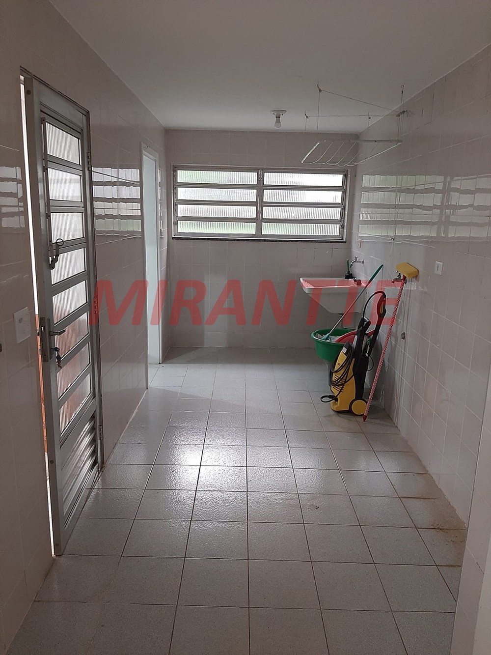 Casa terrea de 260m² com 3 quartos em Imirim