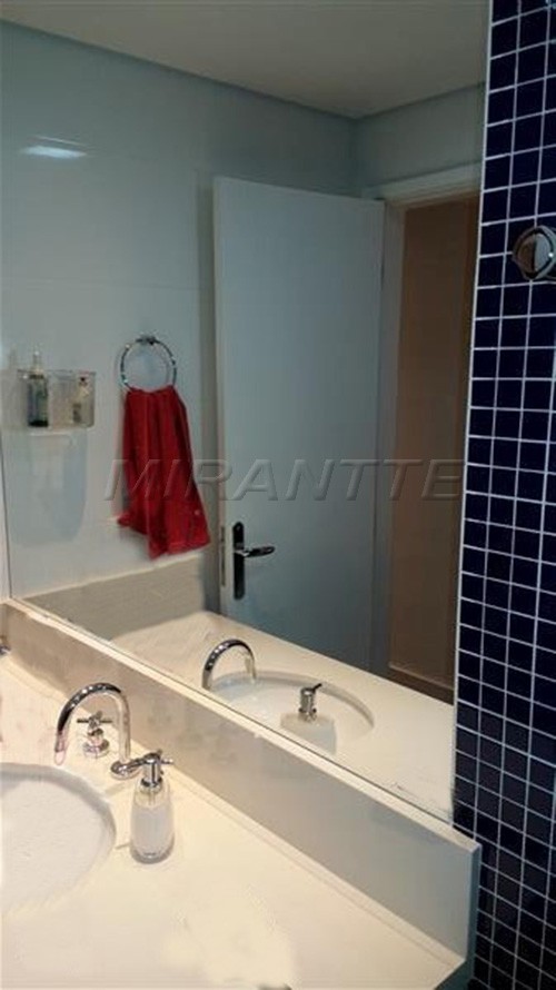 Apartamento de 115m² com 3 quartos em Campo Belo
