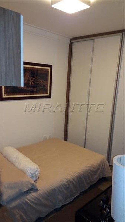 Apartamento de 115m² com 3 quartos em Campo Belo