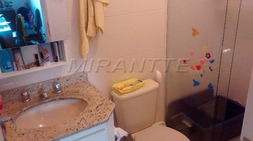Apartamento de 63m² com 3 quartos em Vila Santa Catarina