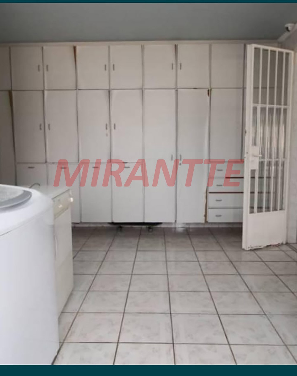 Casa terrea de 268m² com 4 quartos em Tremembe