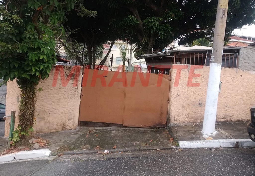 Terreno de 371m² com 2 quartos em Santana