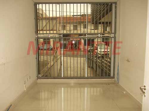 Comercial de 1000m² em Água Fria