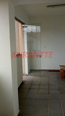 Comercial de 370m² em Água Fria