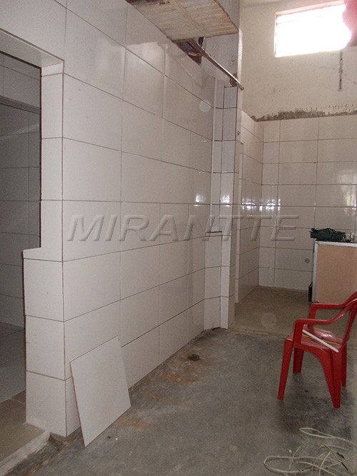 Comercial de 280m² em Casa Verde