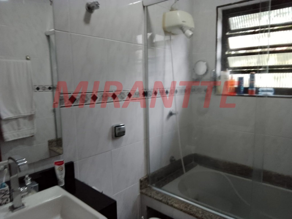 Sobrado de 240m² com 3 quartos em Imirim
