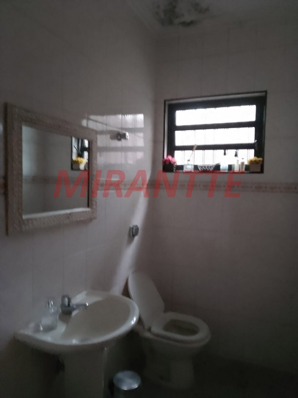 Sobrado de 240m² com 3 quartos em Imirim
