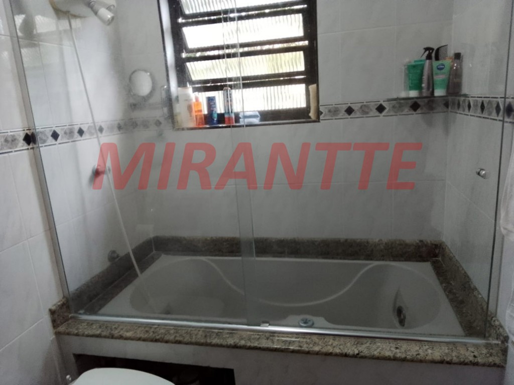 Sobrado de 240m² com 3 quartos em Imirim