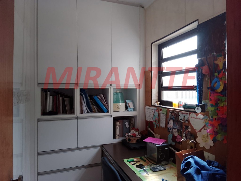 Sobrado de 240m² com 3 quartos em Imirim