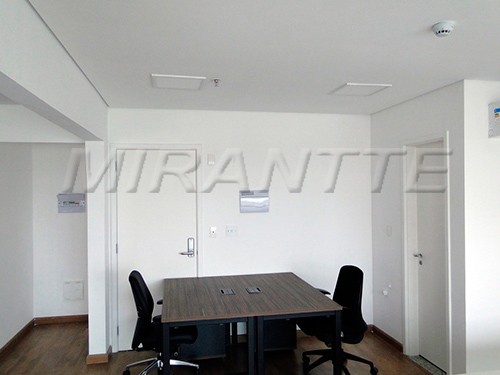 Comercial de 60m² em Santana