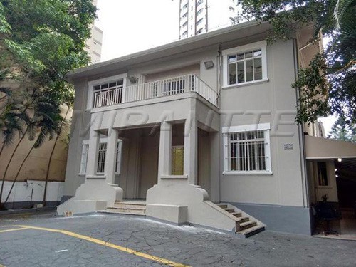 Comercial de 1000m² em Bela Vista