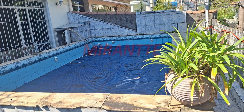 Sobrado de 190m² com 3 quartos em Mandaqui