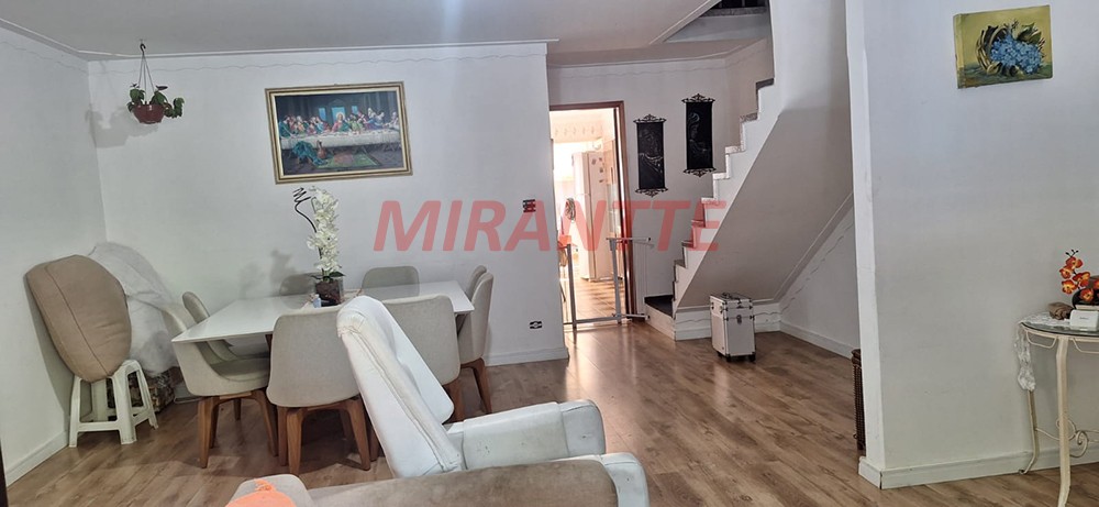 Sobrado de 190m² com 3 quartos em Mandaqui