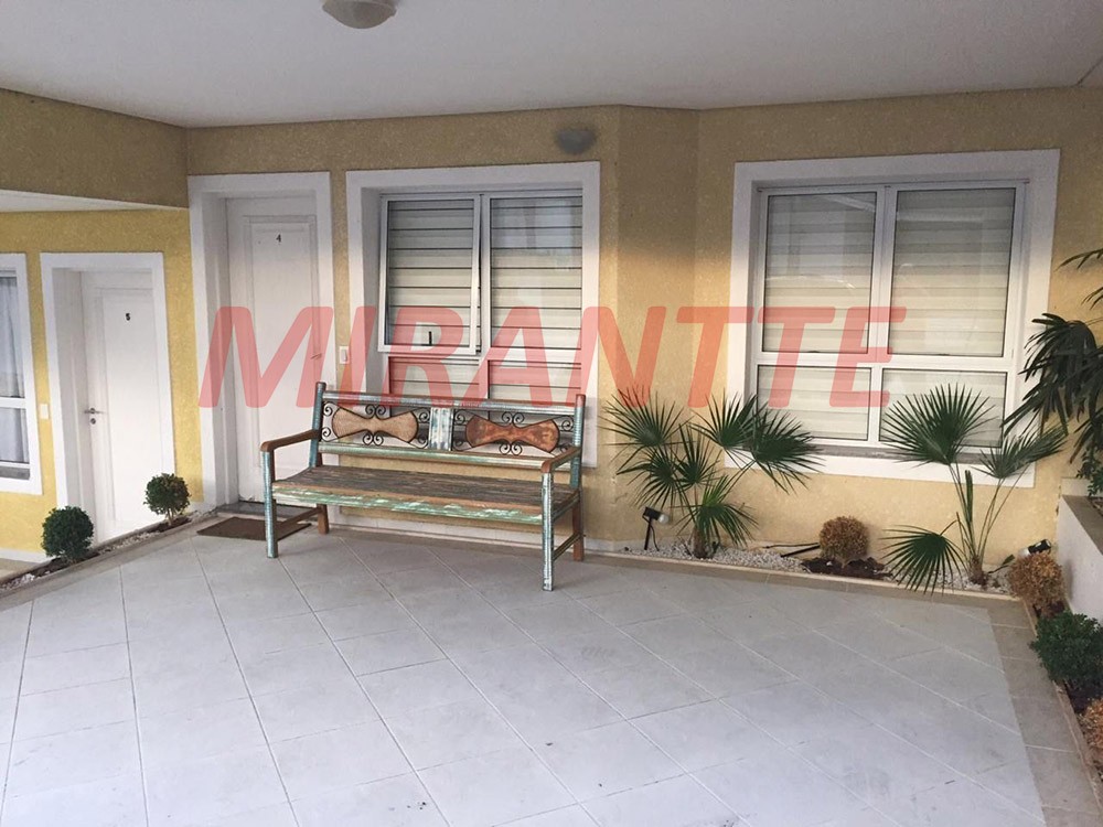 Cond. fechado de 240m² com 3 quartos em Horto Florestal
