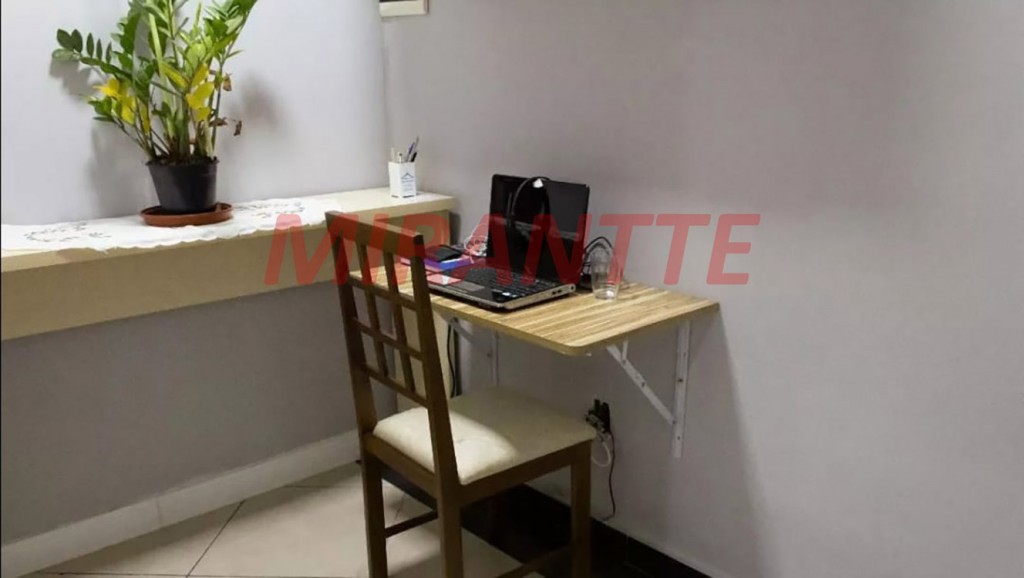 Apartamento de 54m² com 3 quartos em Santana