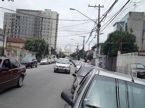 Terreno de 351m² em Limão