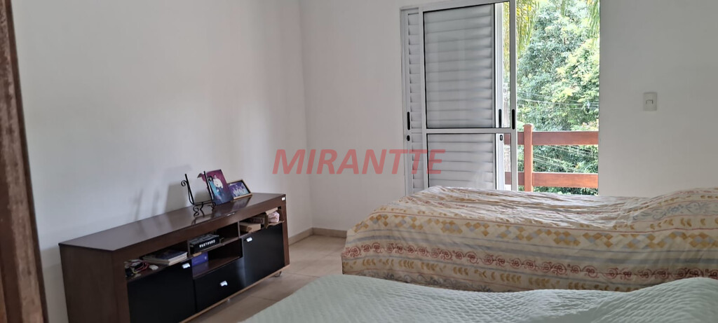 Sobrado de 390m² com 5 quartos em Serra da Cantareira
