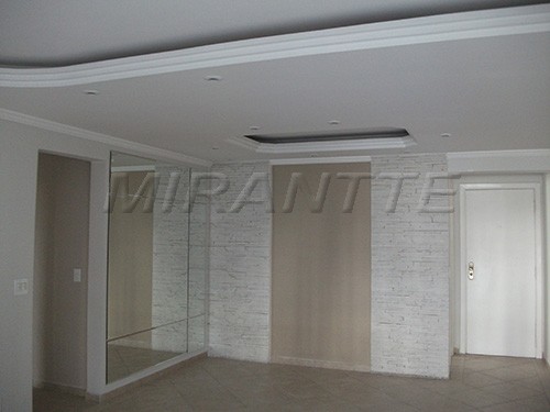 Apartamento de 95m² com 2 quartos em Santana
