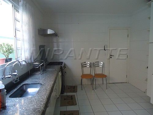 Sobrado de 200m² com 3 quartos em Casa Verde