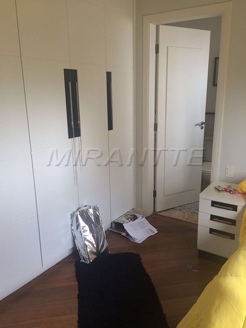 Apartamento de 205m² com 4 quartos em Santana