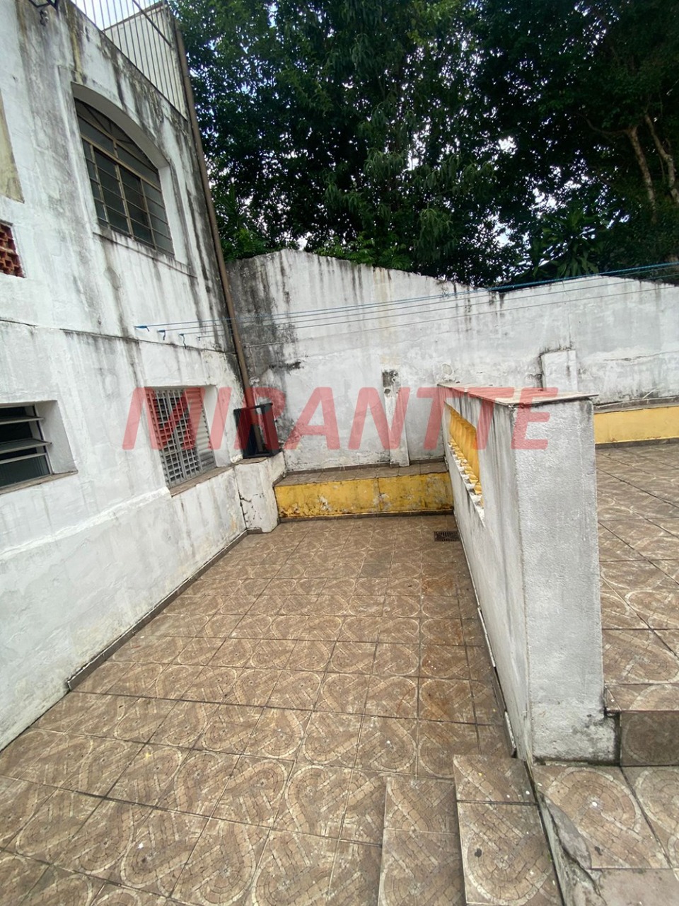 Sobrado de 217m² com 4 quartos em Santa Teresinha