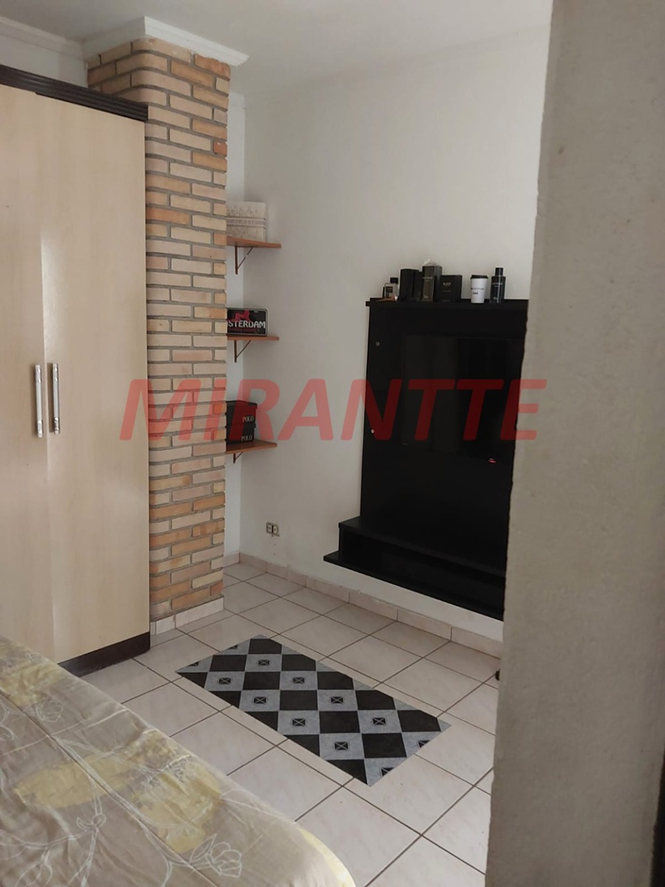 Sobrado de 217m² com 4 quartos em Santa Teresinha