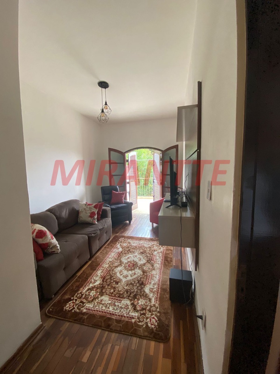 Sobrado de 217m² com 4 quartos em Santa Teresinha