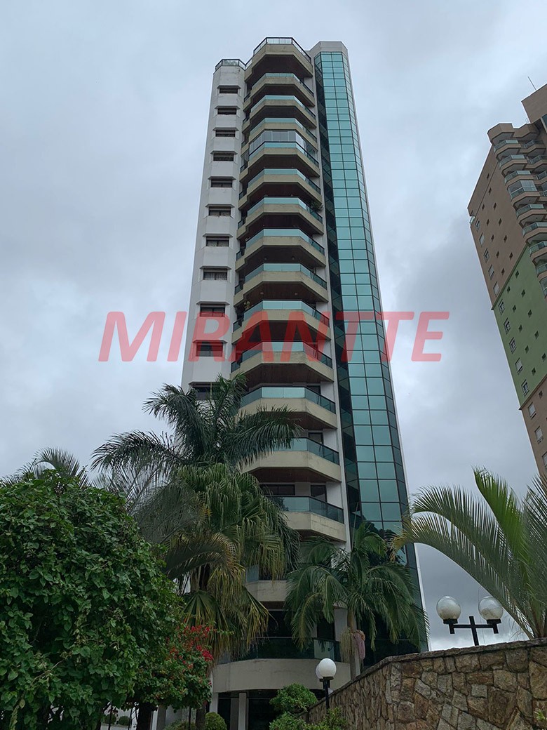 Apartamento de 270m² com 4 quartos em Horto Florestal