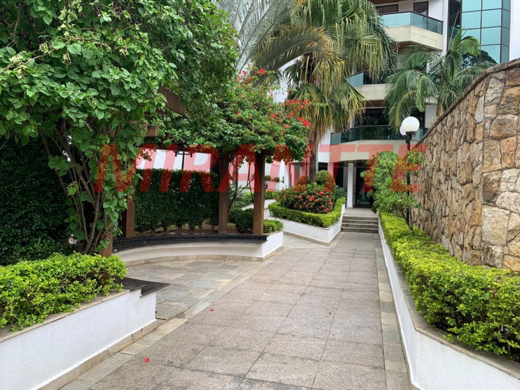 Apartamento com 6 quartos em Horto Florestal