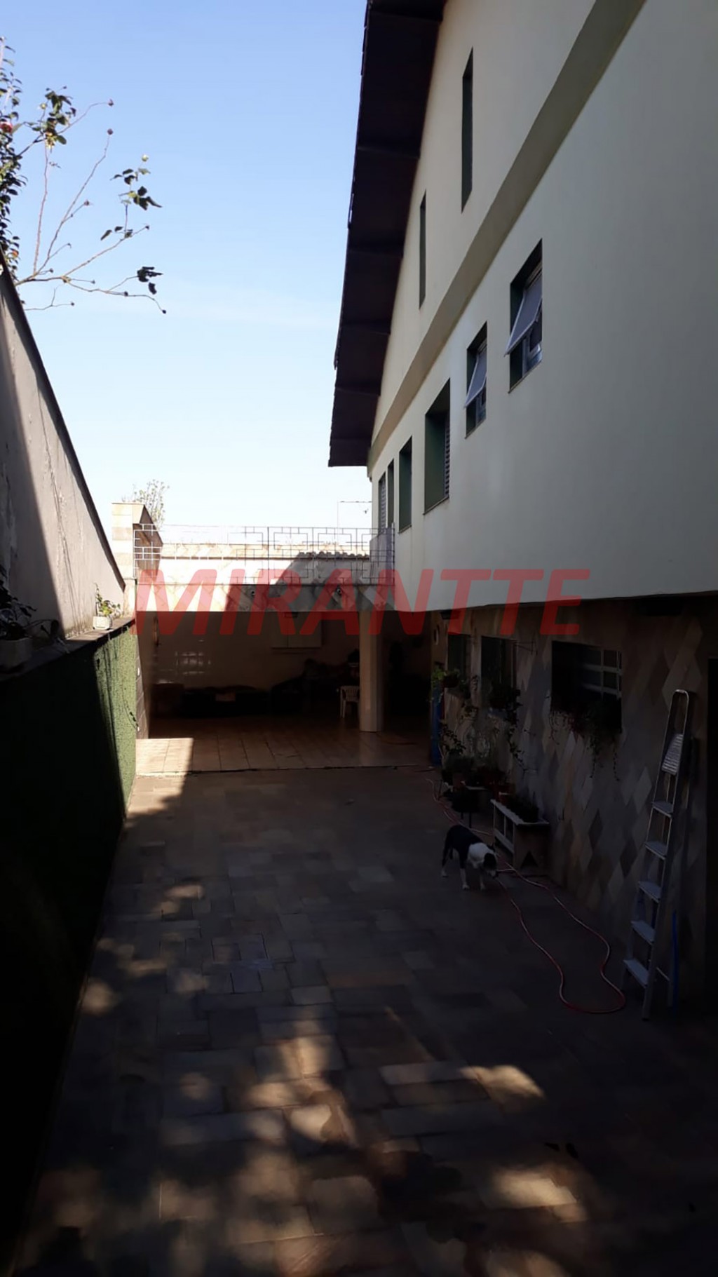 Sobrado de 484m² com 3 quartos em Jardim São Bento